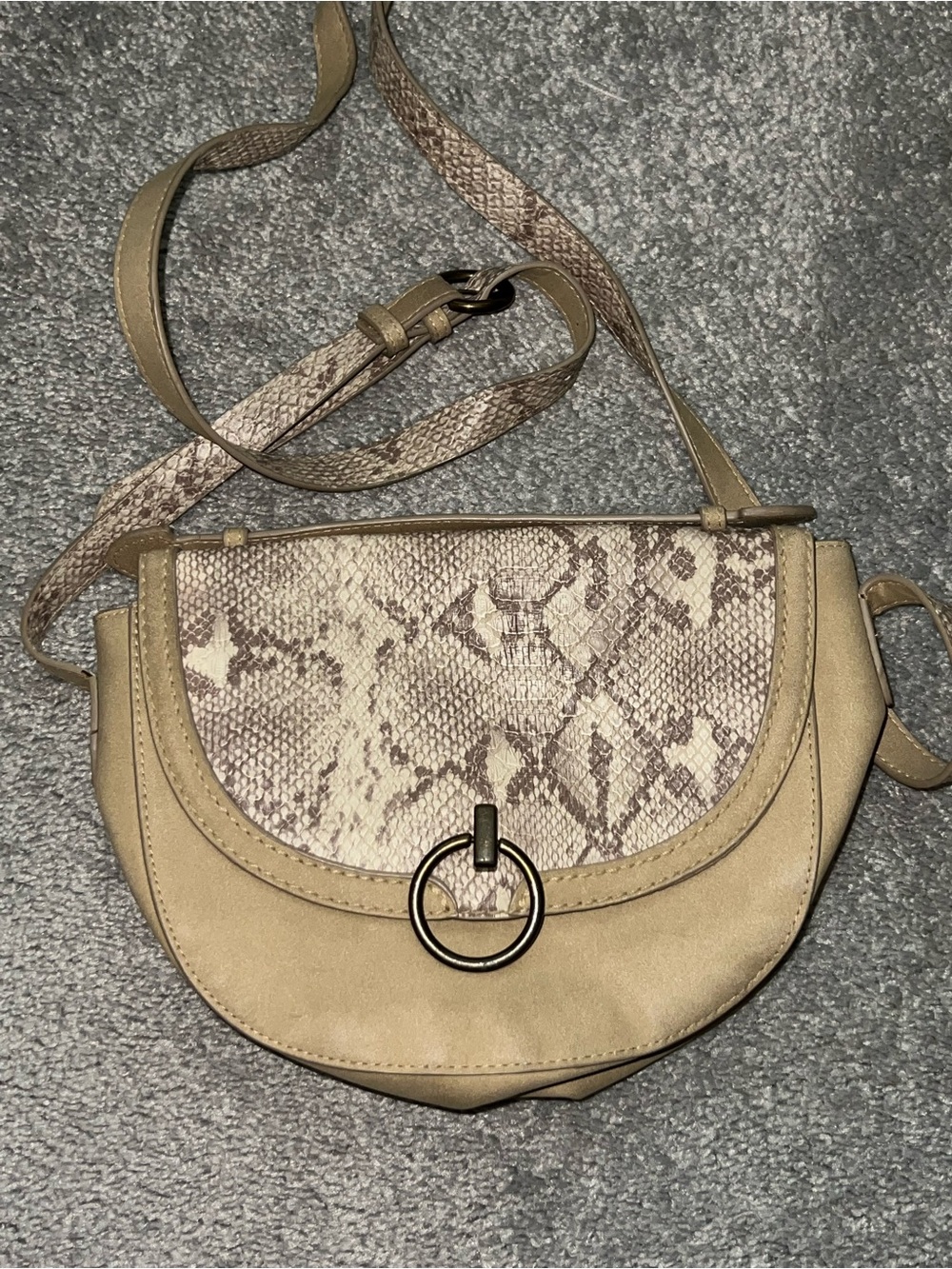 Universal Thread Snakeskin Print Beige Crossbody Bag Purse
